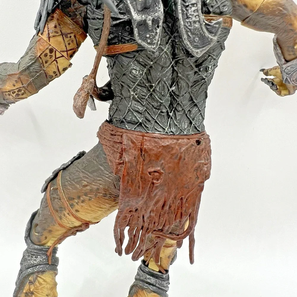 NECA AVP Requiem Unmasked Wolf Predator Figure Damaged Parts Repair 2008 Open